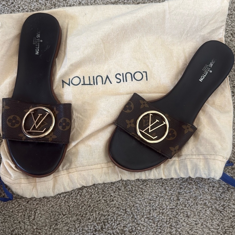 Louis Vuitton Gold and Brown Sandals with Luxurious Design